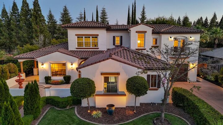 Property Photo: 4885 Ketchum Court CA 95746