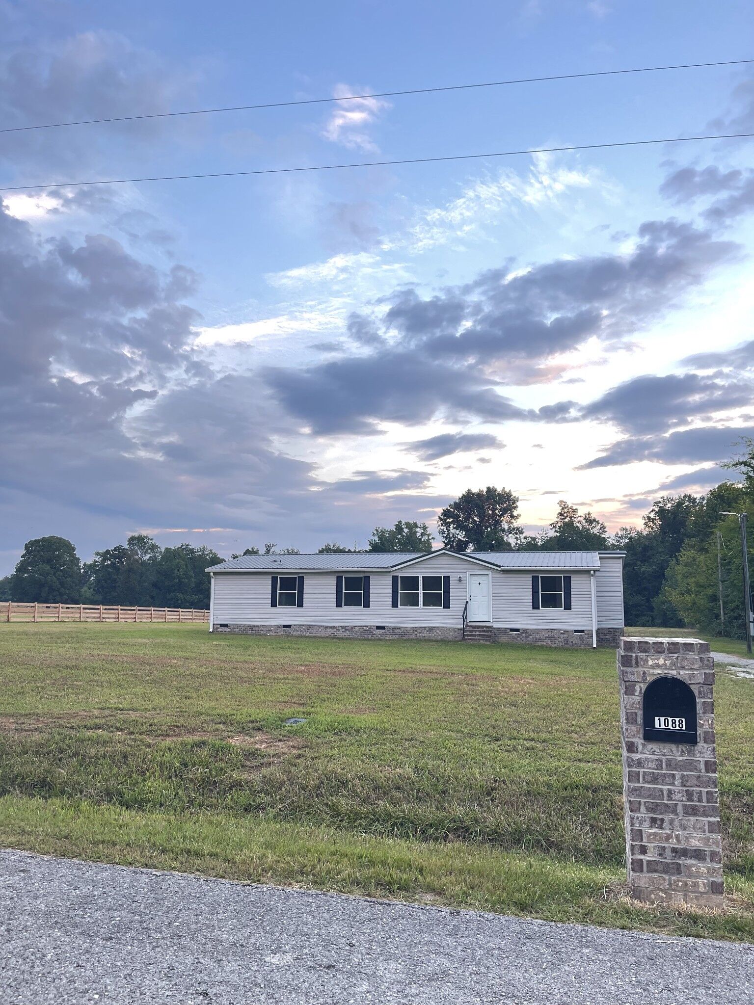 Property Photo: 1088 Shaffer Rd TN 37355