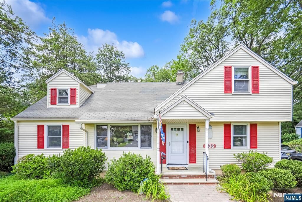 Property Photo: 535 Lafayette Avenue NJ 07481