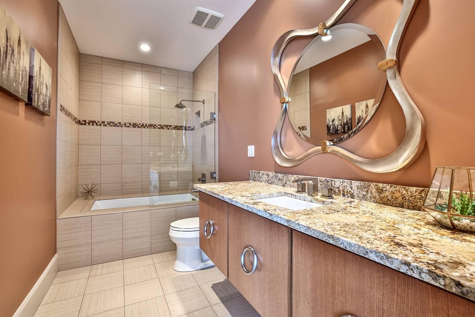 Property Photo:  400 Riverboat Row  KY 41071 