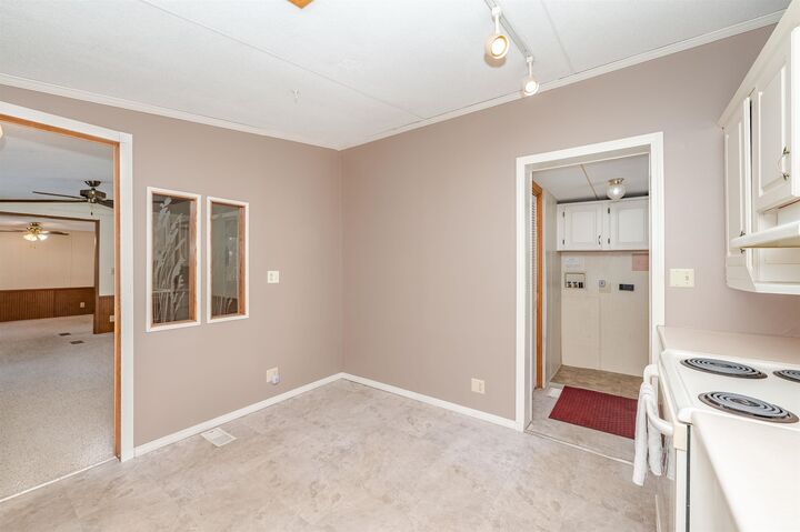 Property Photo:  10 York Court  NH 03868 