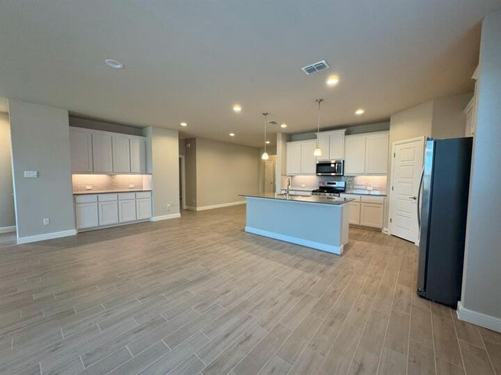 Property Photo: 15144 Green Bluff Drive TX 76008