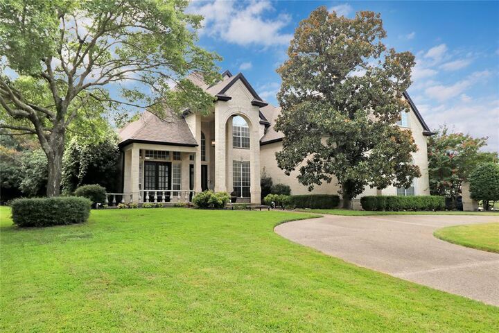 Property Photo: 7106 Belle Meade Drive TX 76034