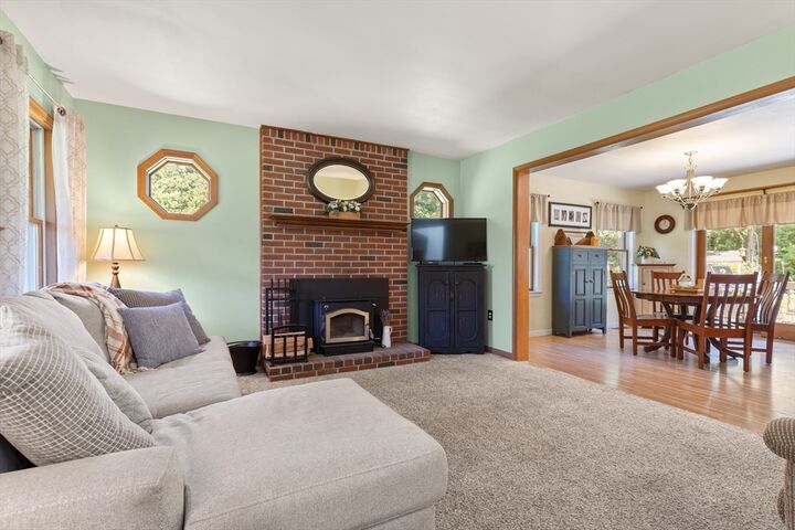 Property Photo: 6 Bryant Circle MA 02346