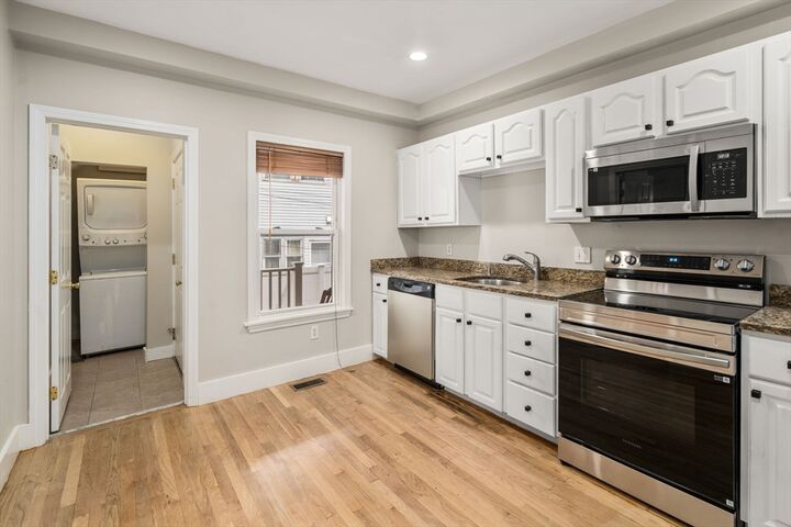 798 Mount Auburn St 798  Watertown MA 02472 photo