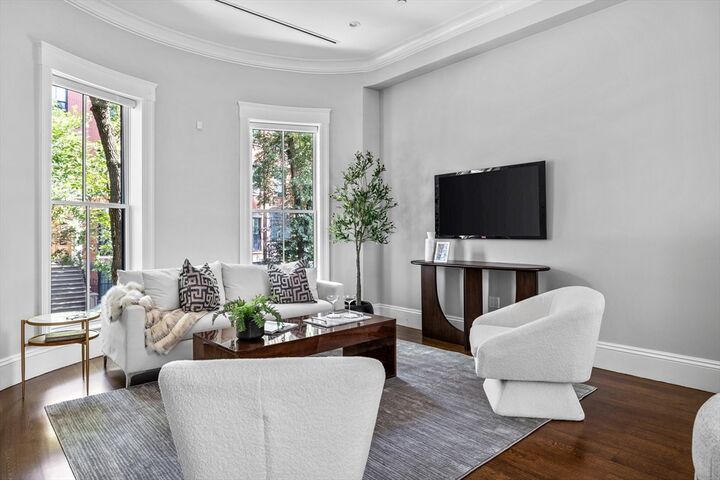 Property Photo: 82 Worcester St 2 MA 02118