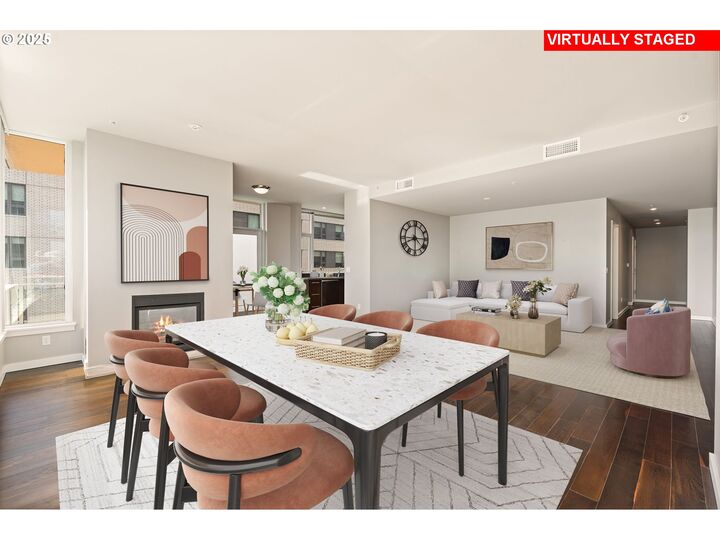 Property Photo: 1930 S River Dr W504 OR 97201