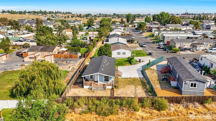 Property Photo: 900 N Grape Drive 67-B WA 98837
