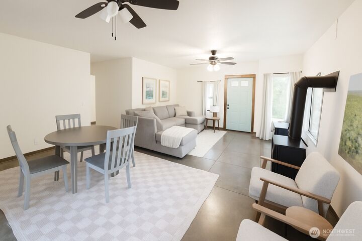 Property Photo: 3324 Bailey Way WA 98248