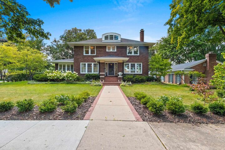 Property Photo: 628 Emilie Street WI 54301-3217