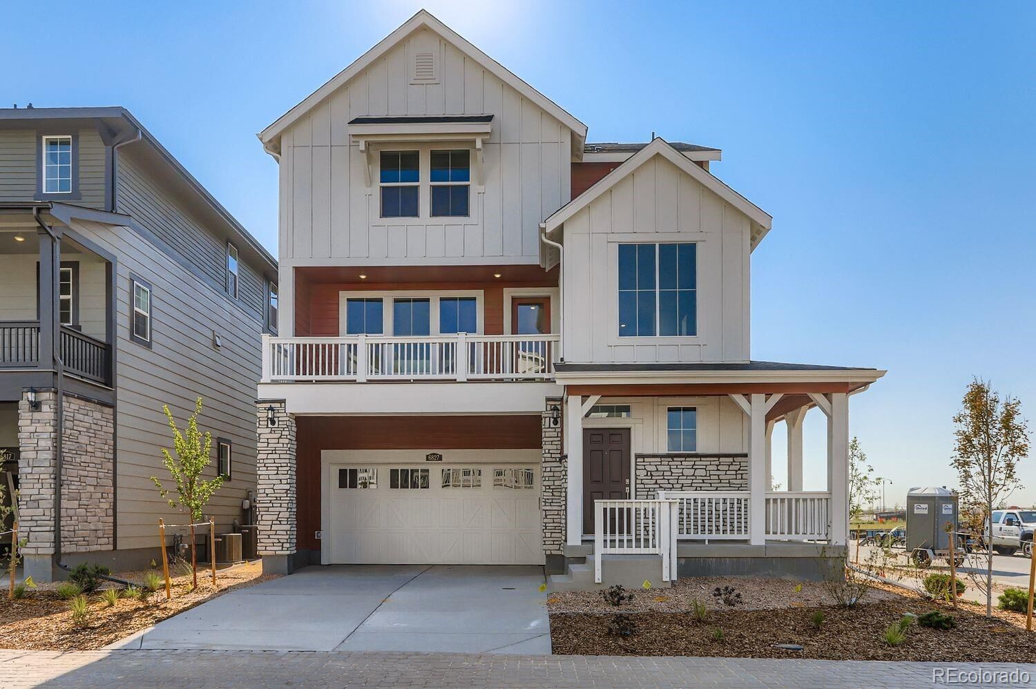 Property Photo:  6827 E 149th Avenue  CO 80602 