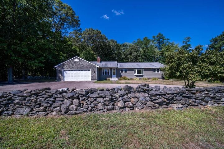 130 Austin Road  North Kingstown RI 02852 photo