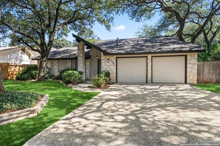 15511 Elm Park  San Antonio TX 78247 photo