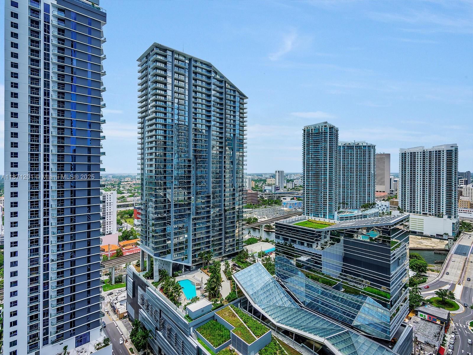 Property Photo: 801 S Miami Ave 2310 FL 33131