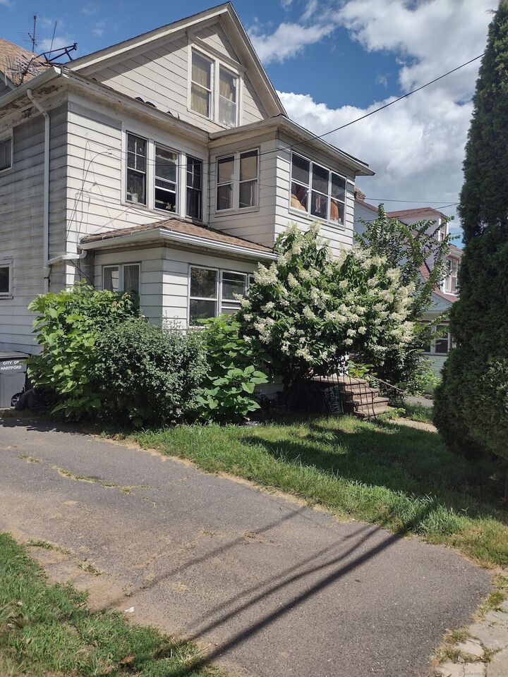 16 Pershing Street  Hartford CT 06112 photo