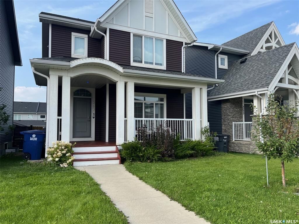 Property Photo:  267 Newton Link  SK S7V 0M8 