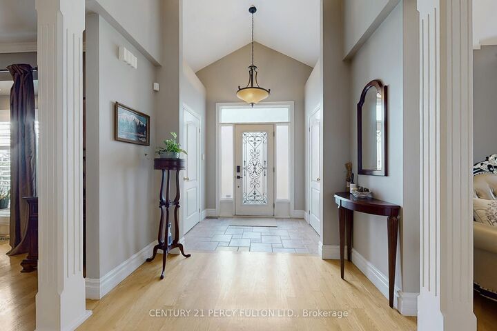 Property Photo:  1832 Chesbro Court  ON L5H 4H2 