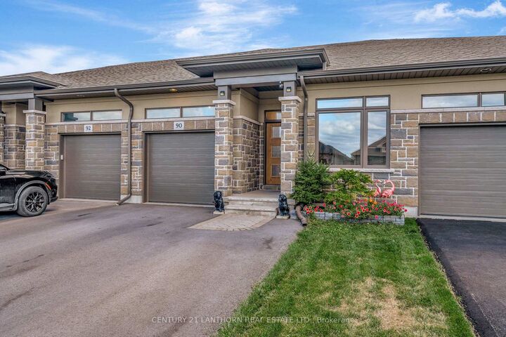 90 Covington Crescent  Belleville ON K8N 0L1 photo