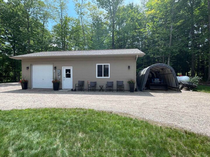 Property Photo: 176 Ski Hill Road ON P0H 1Z0