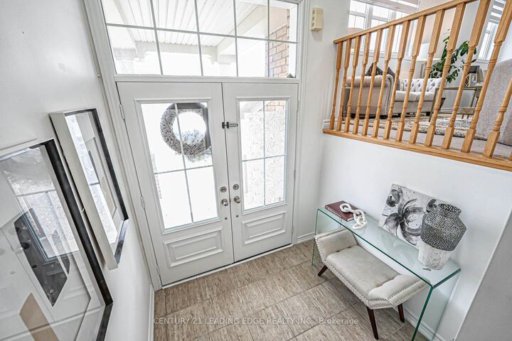 Property Photo:  87 Ridge Gate Crescent  ON L0G 1M0 