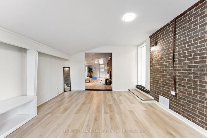 Property Photo:  94 Rollins Drive  ON K8N 4J5 