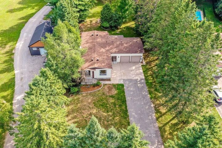 Property Photo:  2095 Dwyer Road  ON L9X 1L7 