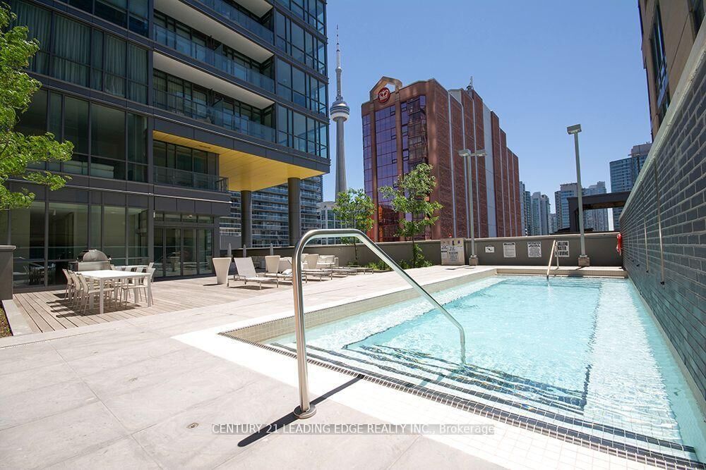 Property Photo:  8 Charlotte Street 405  ON M5V 0K4 
