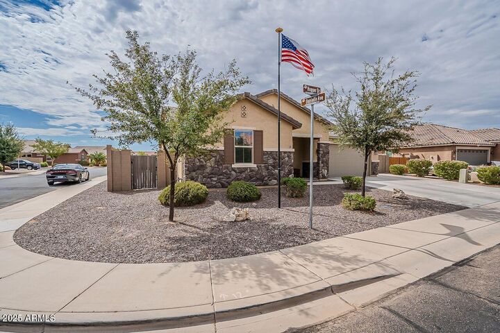 Property Photo:  40571 W Hopper Drive  AZ 85138 