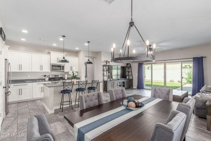 Property Photo:  652 W Mangrove --  AZ 85140 