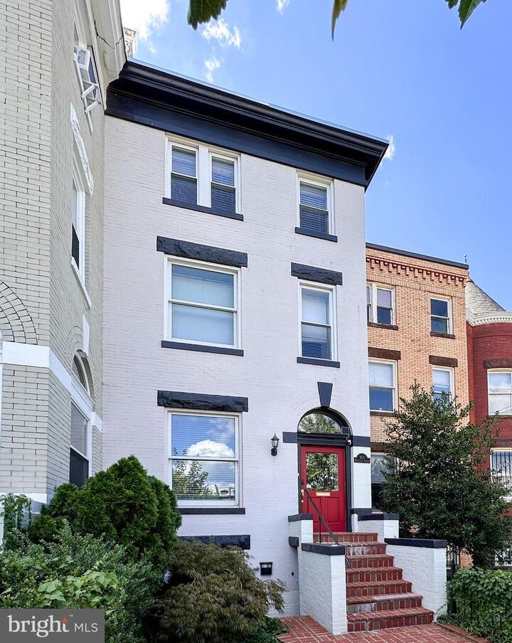 911 Maryland Avenue NE  Washington DC 20002 photo