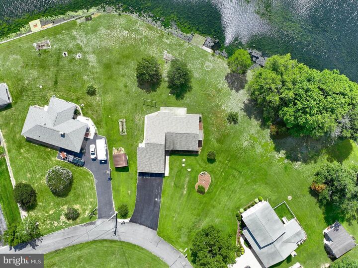 Property Photo: 26438 Horseshoe Drive DE 19966