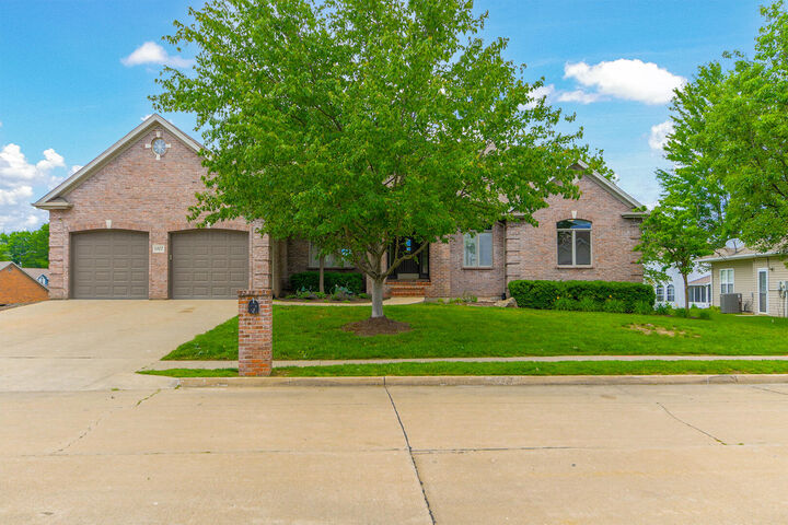 1317 Troon Dr  Columbia MO 65203 photo