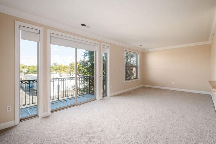 Property Photo:  953 Ingleside Avenue  OH 43215 