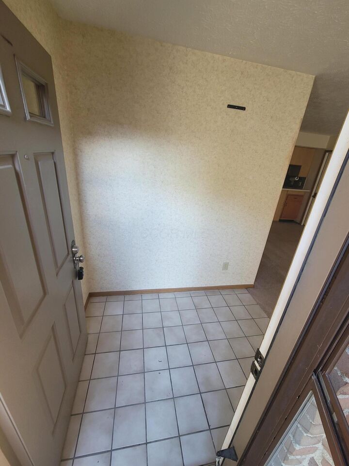 Property Photo:  4898 Berry Leaf Place  OH 43026 