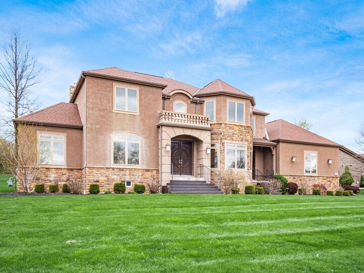 Property Photo: 7028 Corazon Drive OH 43016