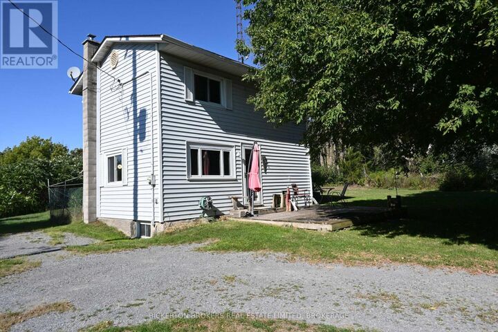 Photo de la propriété:  85 Pykeview Drive North  ON K7G 2V3 