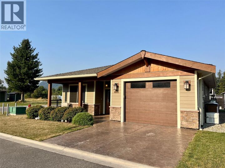 Property Photo: 1132 Willow Row BC V0E 2V0