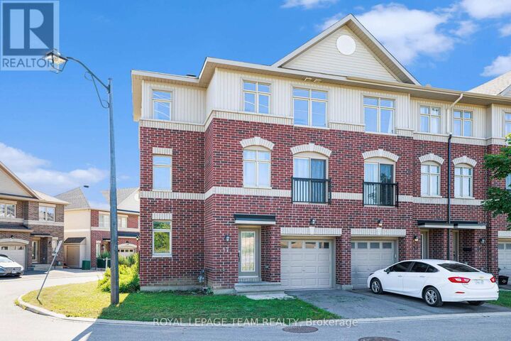 Photo de la propriété: 175 Camden Private ON K2J 6J1