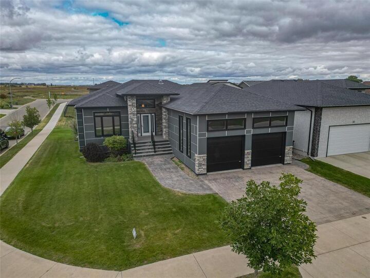 39 Outback Drive  Brandon MB R7C 0C2 photo
