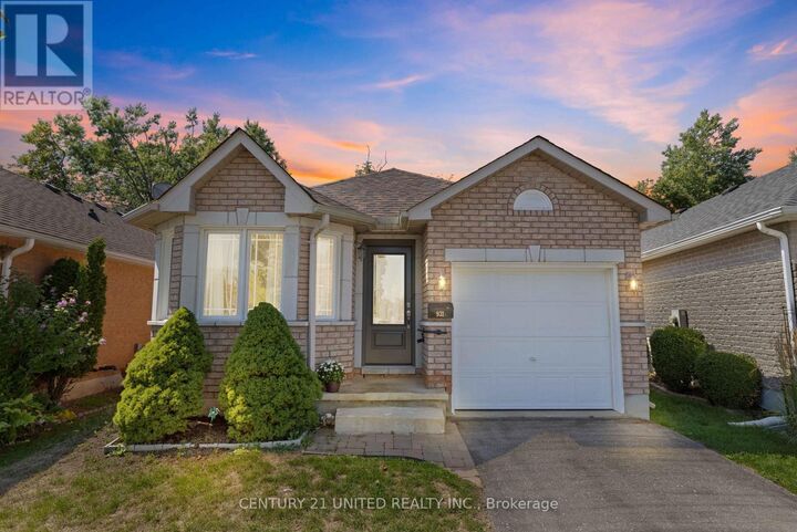 Property Photo:  931 Ralphson Crescent  ON K9J 8R5 