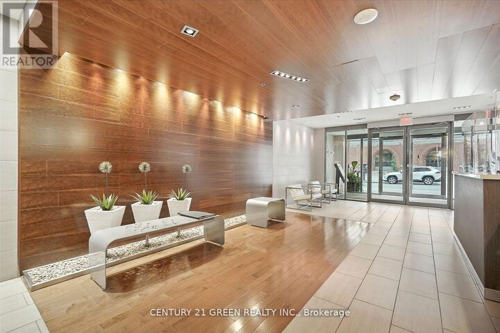 Property Photo: 205 Frederick Street 508 ON M5A 4V3