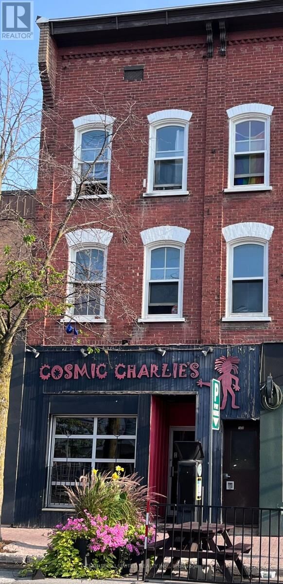 Property Photo: 168 Charlotte Street 4 ON K9J 2T8