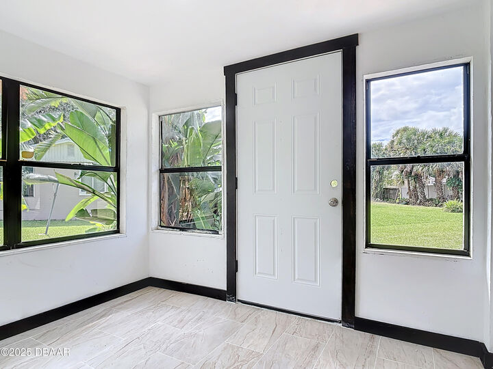 Property Photo:  6331/2 Elm Avenue  FL 32117 