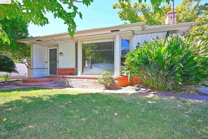 2343 Almond Ave  Concord CA 94520 photo
