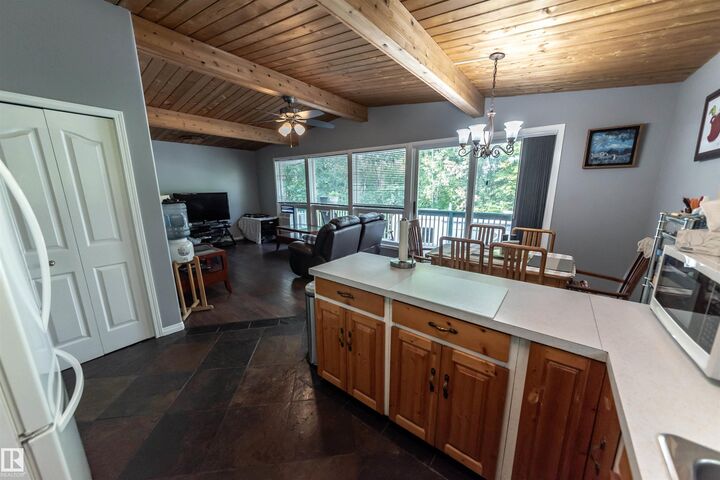 Property Photo:  5441 49 Street  AB T0E 0A0 