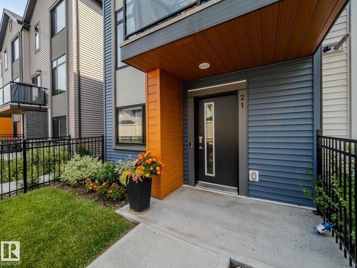 Property Photo: 1010 Rabbit Hill Road SW 21 AB T6W 4G7