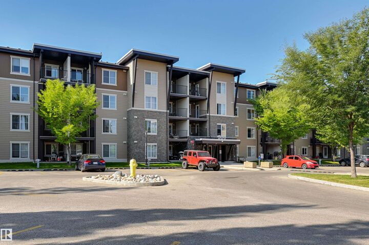 530 Watt Boulevard SW 303  Edmonton AB T6X 1P7 photo