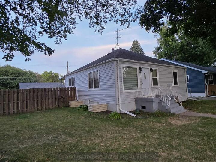 Property Photo: 2137 N Huston St NE 68803