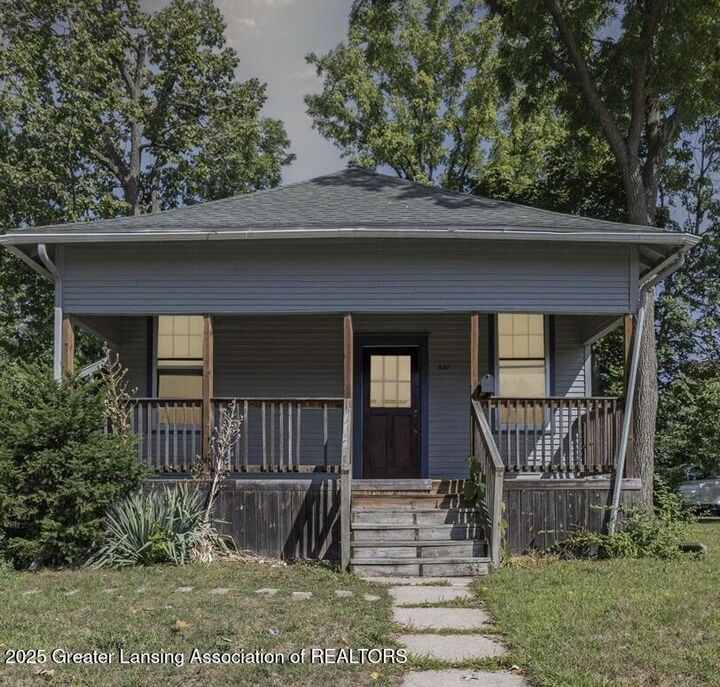537 Sycamore  East Lansing MI 48823 photo