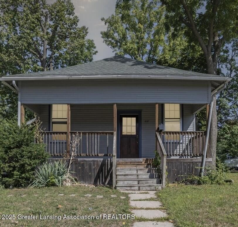 Property Photo:  537 Sycamore  MI 48823 